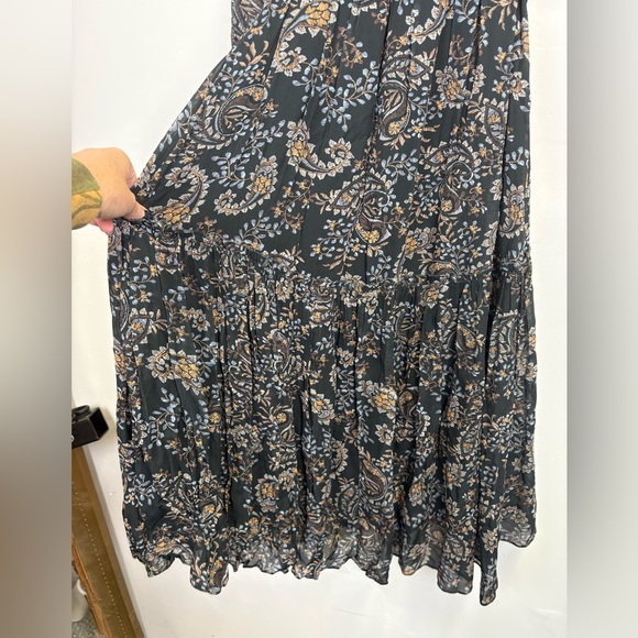 NICHOLAS Paisley Floral tiered Ruffle Dress with belt/ black, brown, blue/Size 0 - Picture 15 of 16